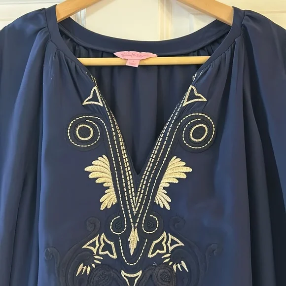 Lilly Pulitzer Navy Dress. 100% SOIE with silk lining. Small. Like new! - Picture 5 of 5